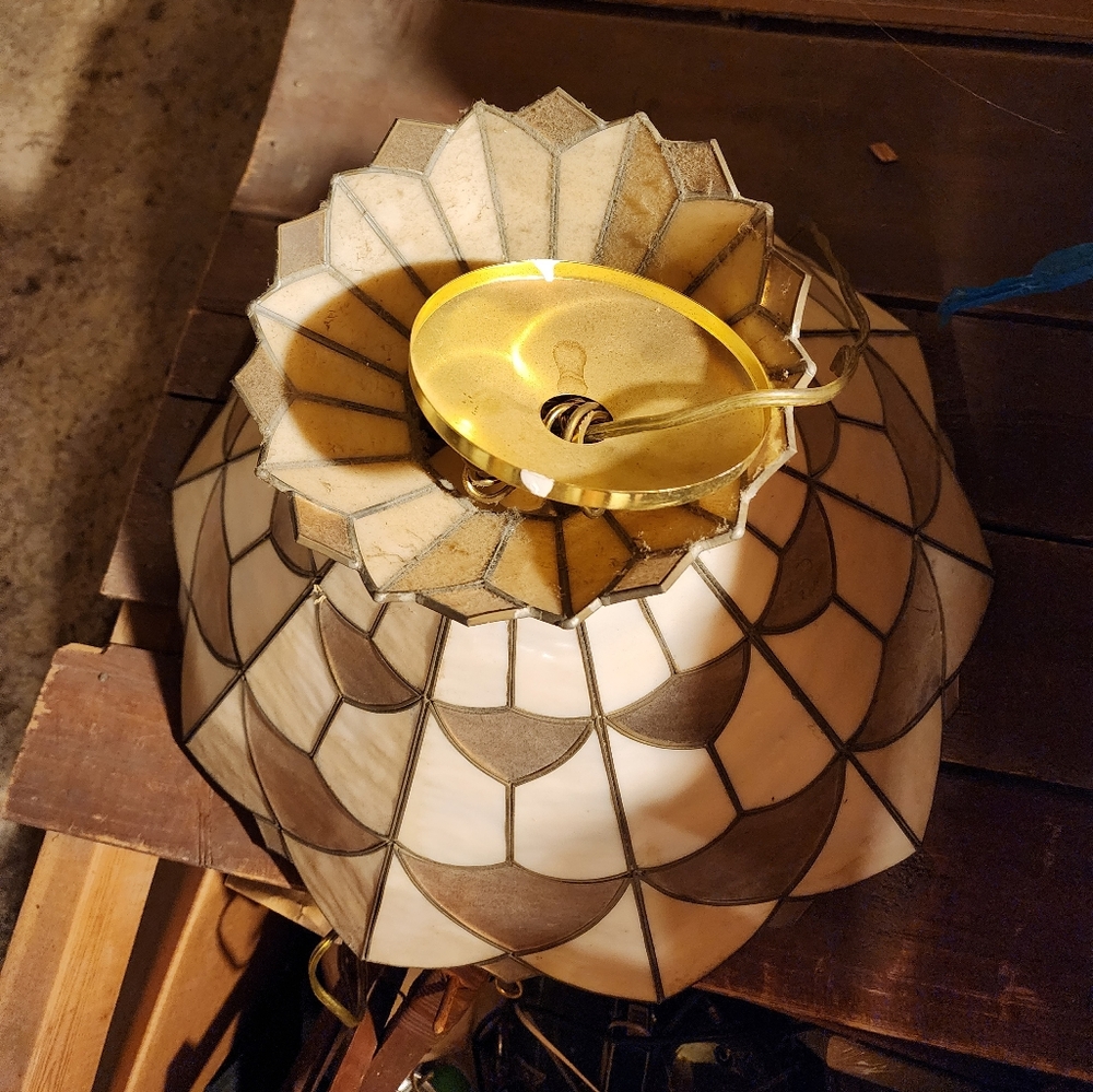 Tiffany style hanging light and ceiling light shade